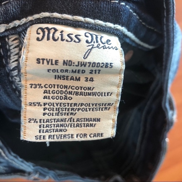 Miss Me Signature Boot Jeans - Picture 15 of 16